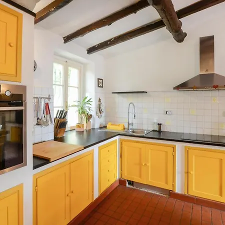 Apartment Lovely In With Wifi *